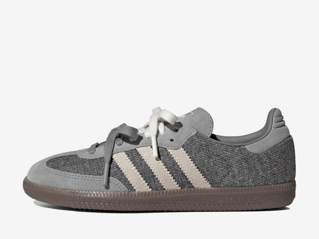 Keeping the Samba's iconic low-profile shape intact, the grey Molly-Mae x adidas Samba leans into the neutral tones synonymous with Molly-Mae's personal style and perfect for the winter weather. A streamlined construction keeps things versatile, while the lace-up style takes inspiration from Miu Miu and is styled with two laces pair shoe, a fun detail which elevates this off-duty silhouette. Whether you're pairing them with oversized tailoring or everyday denim, this is an easy addition to any rotation.