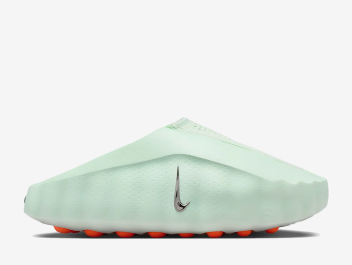 Nike Mind 001 Barely Green sneaker featuring a soft green colourway, premium mixed-material construction, signature Nike detailing, and a contemporary low-top silhouette designed for everyday comfort and versatile styling.
