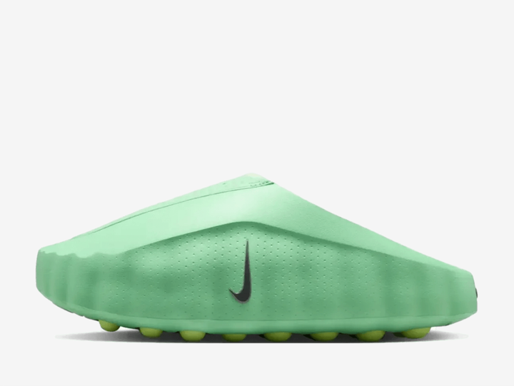 The Nike Mind 001 Cucumber Calm features a sculpted slip-on upper in soft green, finished with metallic Swoosh detailing and subtle contrasting accents.
Underfoot, Nike’s Mind sole system uses individually moving nodes to create a distinctive feel with every step, while soft foam cushioning and breathable materials keep the pair comfortable for everyday wear.