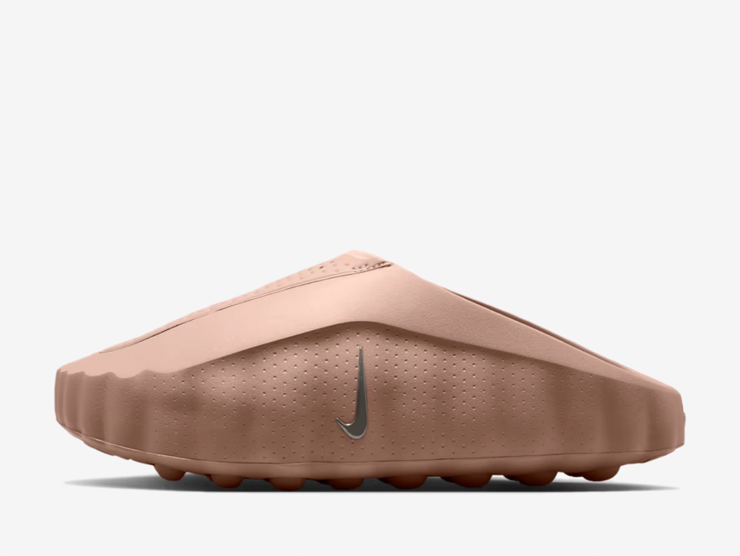 The Nike Mind 001 Hemp features a clean slip-on design dressed in warm Hemp, Sand Drift and Pale Ivory tones, giving the futuristic silhouette a softer, neutral finish. Underfoot, Nike’s Mind system uses 22 individually moving nodes for a distinctive sensory feel, while soft foam cushioning and breathable materials provide everyday comfort.