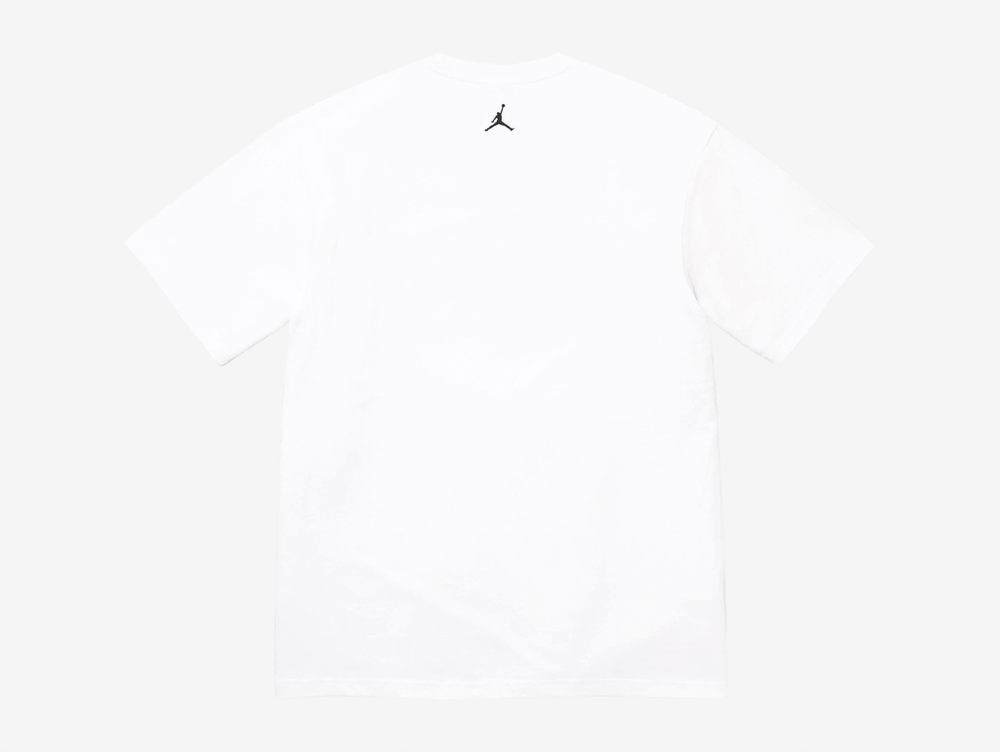 Crafted from soft, premium cotton, the Supreme x Jordan Biggie Tee 'White' delivers both comfort and standout style. The relaxed fit makes it ideal for casual wear, whether styled with jeans or layered under a jacket. Elevate your streetwear collection with this exclusive piece that celebrates the timeless connection between sport, music, and fashion. Don’t miss your chance to own this unique design that merges hip-hop heritage with Jordan’s basketball legacy.