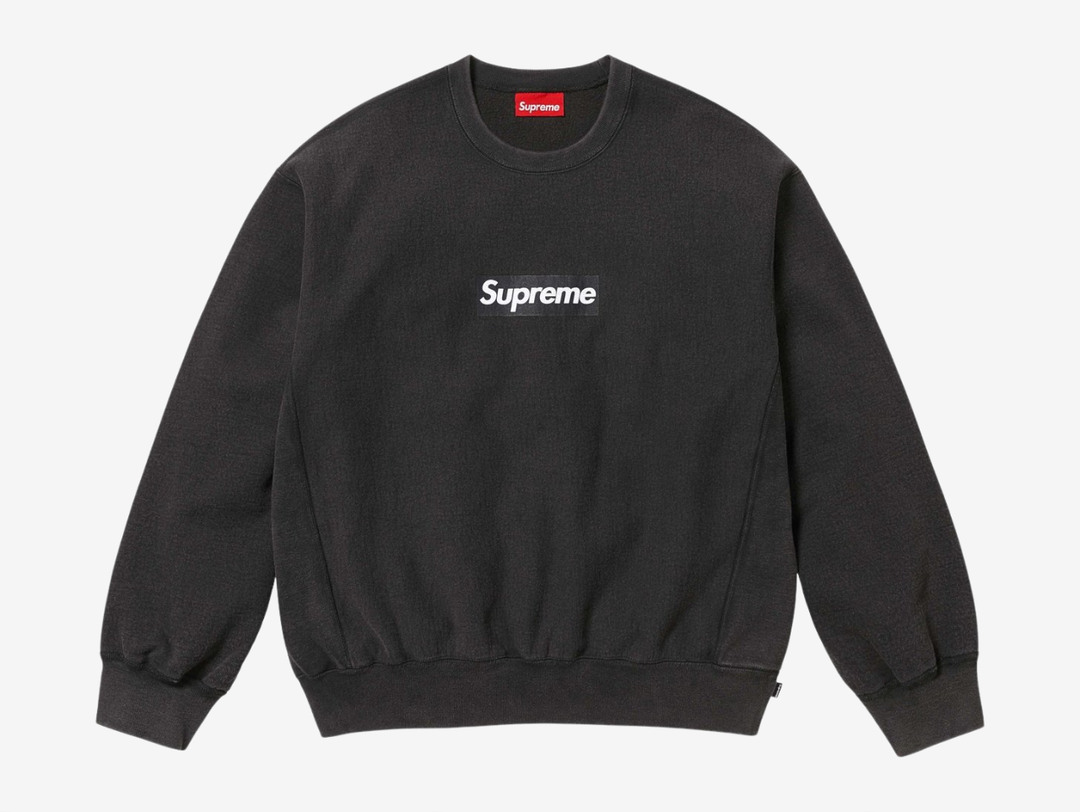 The Supreme Cracked Box Logo Crewneck in Black delivers a classic look with a textured twist. Made from a soft, heavyweight cotton blend, it features the cracked Box Logo graphic on the chest for a worn-in, vintage feel. The regular Supreme fit keeps it comfortable for everyday wear, and the black colorway makes it easy to pair with anything. This crewneck is a strong choice for anyone who wants a timeless Supreme piece with subtle character.