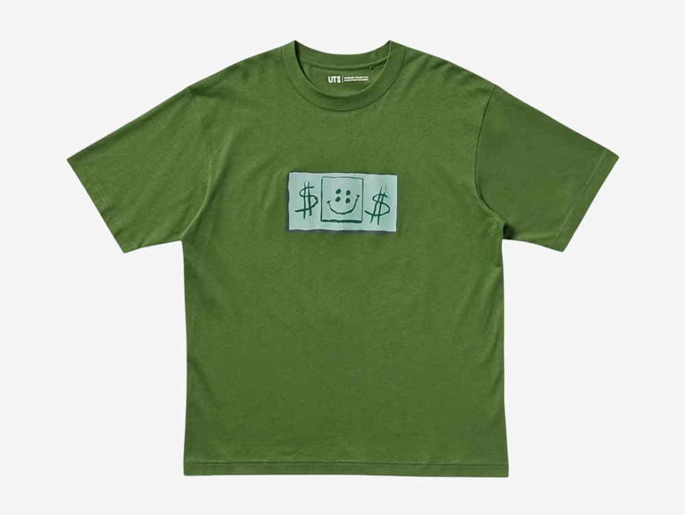 The Uniqlo x CPFM Spongebob Squarepants UT Graphic T Shirt Olive blends muted earth tone with animated vibrancy. The olive base adds subtle depth, while CPFM’s Spongebob graphic introduces bold contrast across the chest. Its classic tee construction ensures comfort and everyday wearability. The combination feels balanced and expressive.