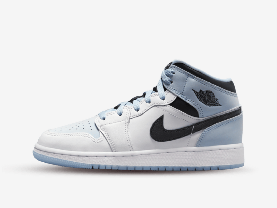 Jordan shoes white colour hotsell