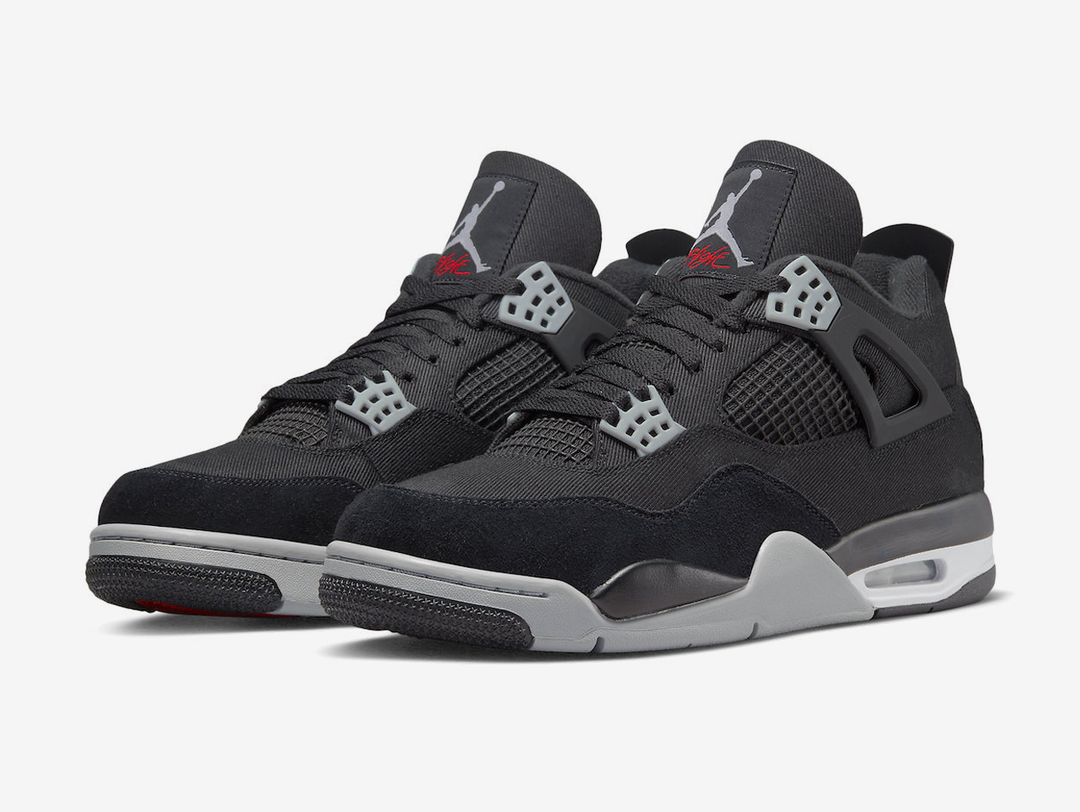 Black hotsell 4 jordans