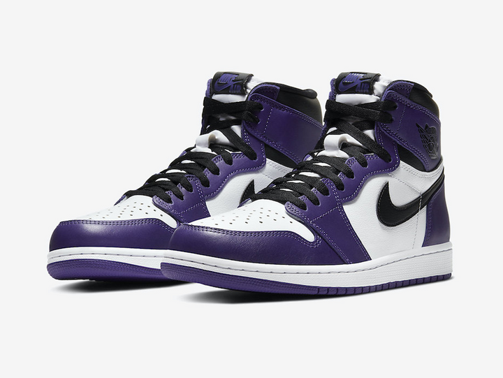 Classic Jordan 1 High Court Purple basketball shoes with purple, white, and black colourway.