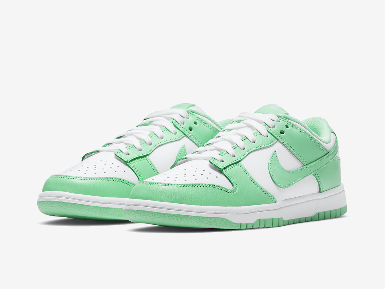 green nikes women