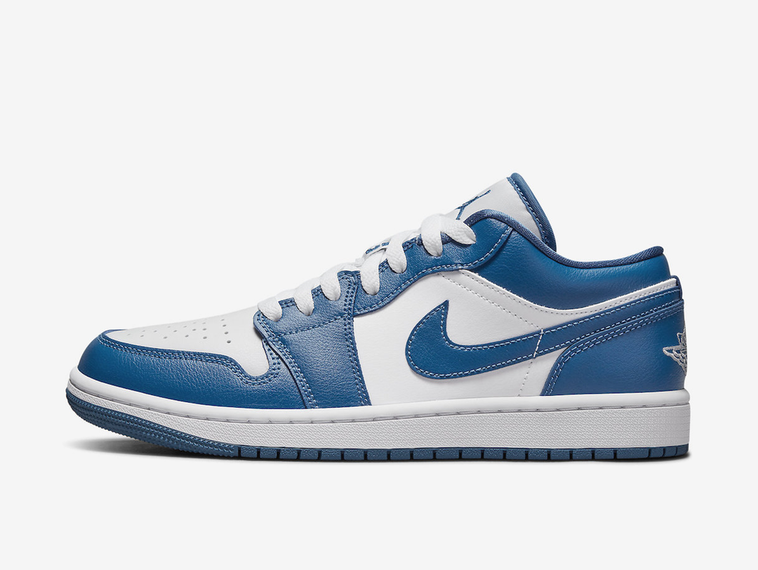 Timeless Air Jordan 1 Low sneakers in a classic blue and white colour scheme.