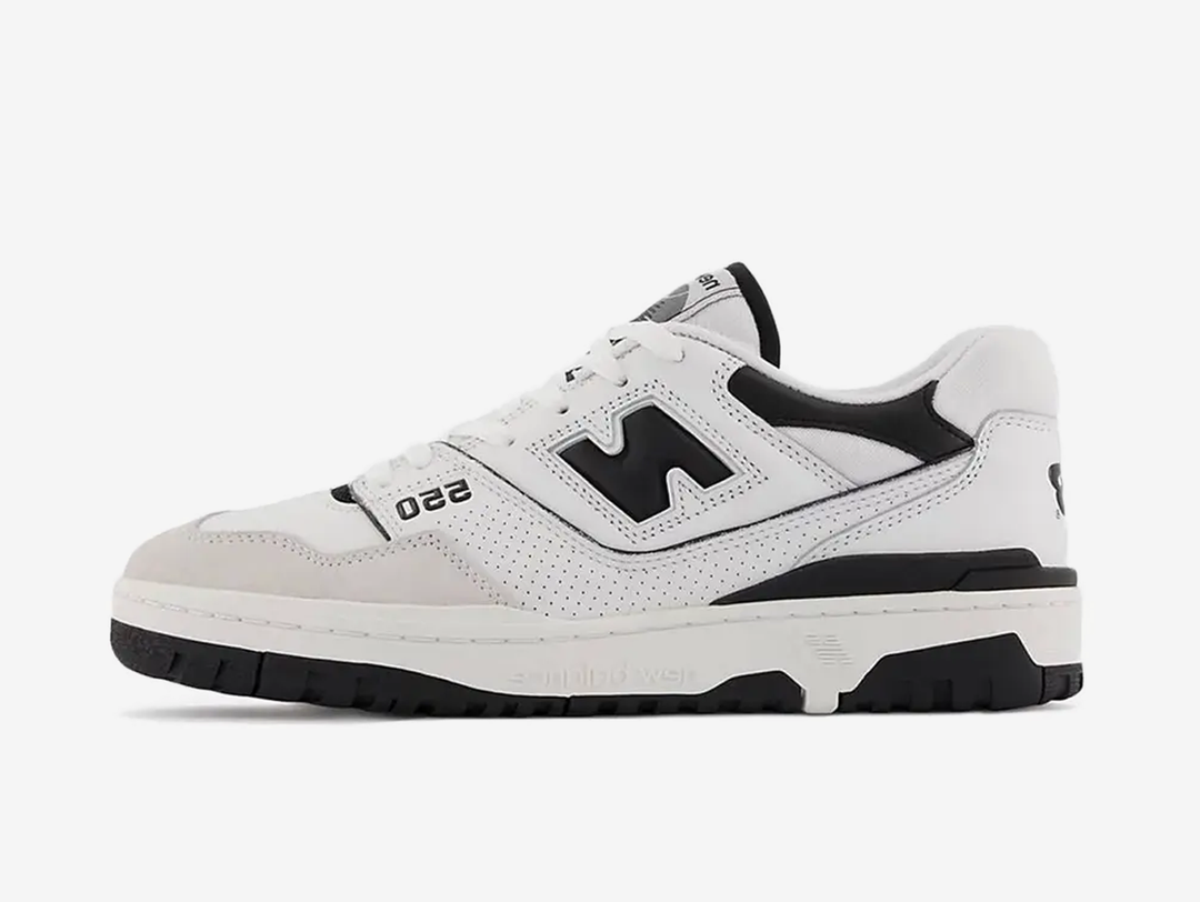 Classic New Balance shoes with a white and black colourway.