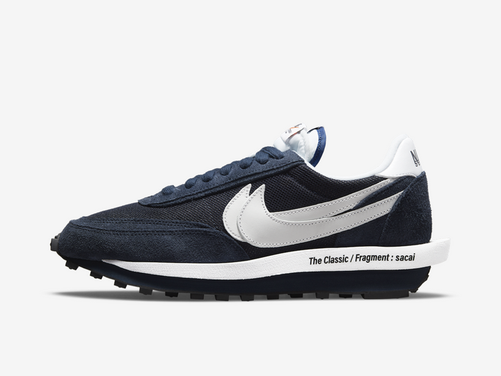 Timeless Nike sneakers in a classic blue and white colour scheme.